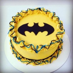 Batman Logo Butterscotch Cake 1 Kg